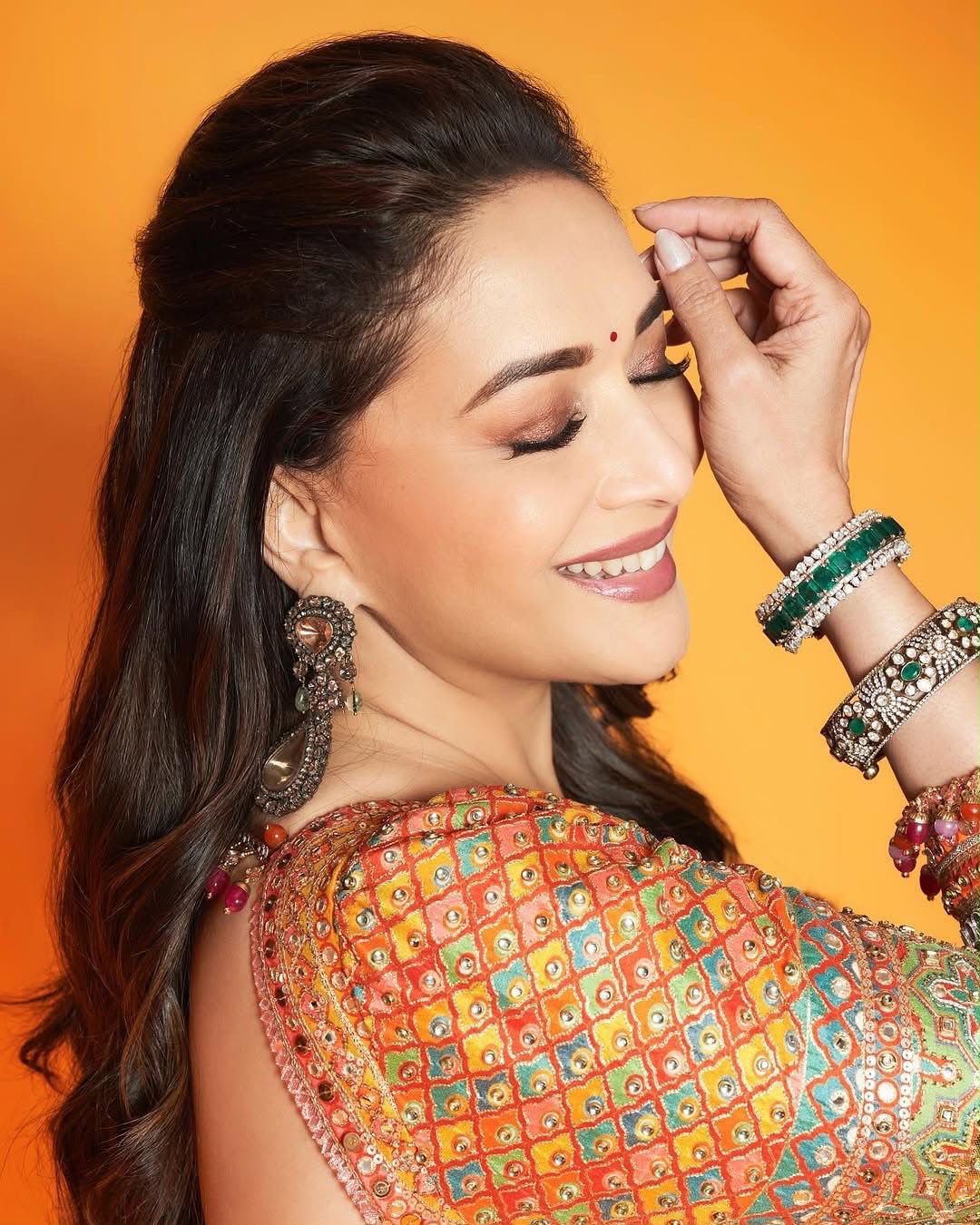 Tarun Tahiliani Phulkari-Inspired Embellished Saree.